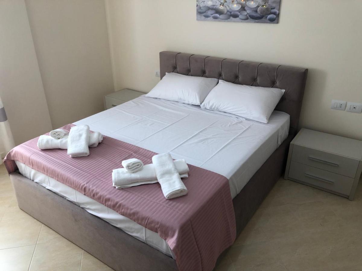 Rooftop Apartments Lungomare Vlorë Buitenkant foto