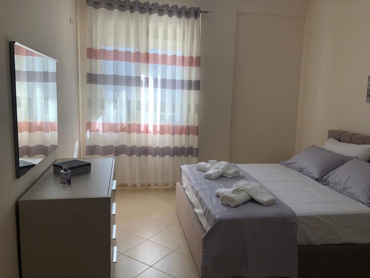 Rooftop Apartments Lungomare Vlorë Buitenkant foto