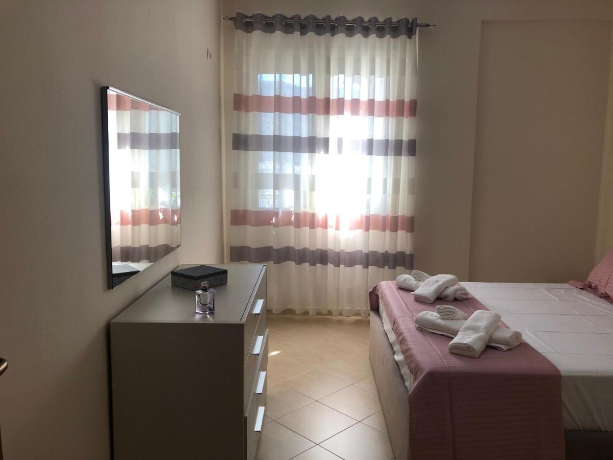 Rooftop Apartments Lungomare Vlorë Buitenkant foto